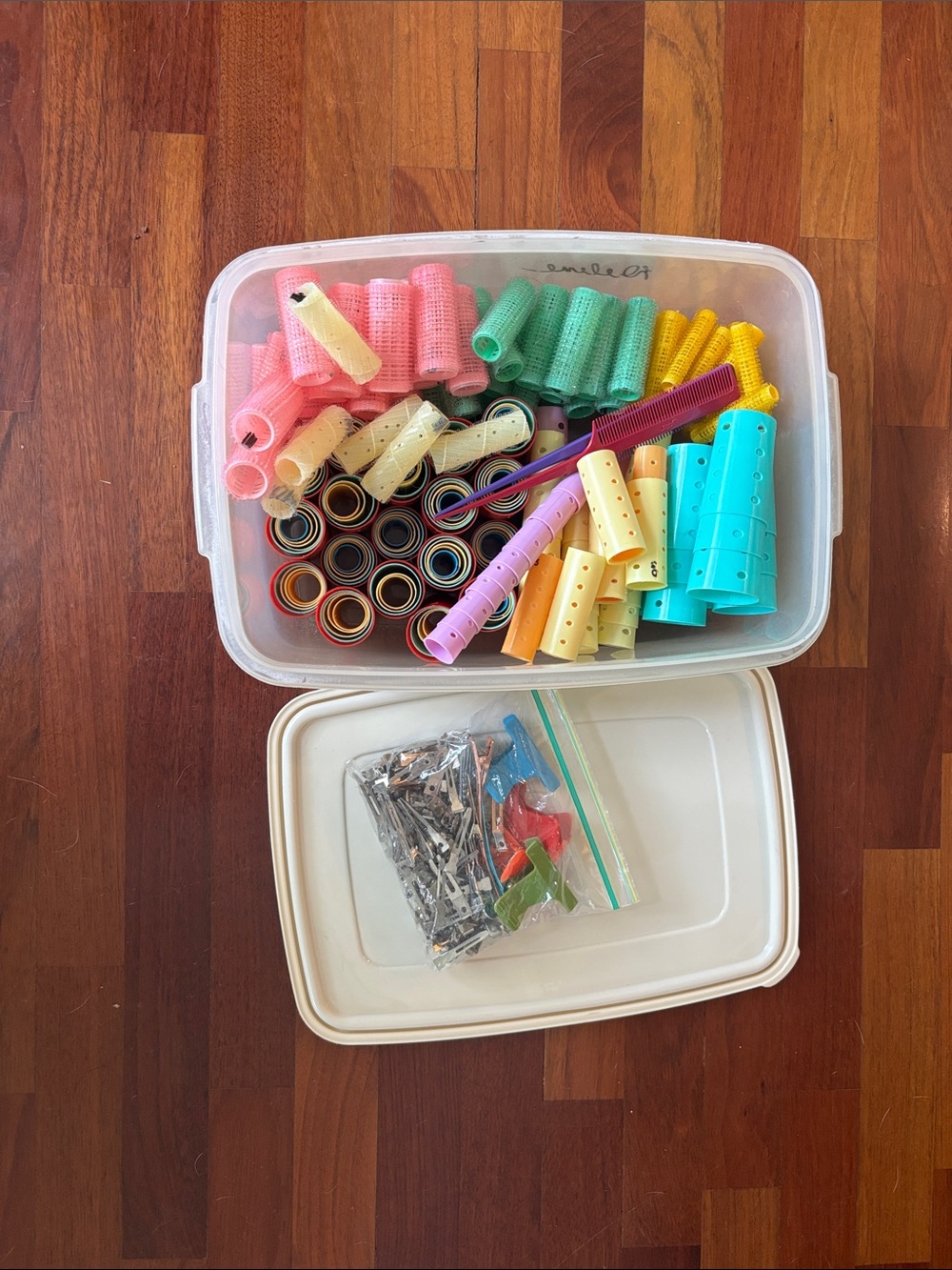 Vintage barrel nesting rollers and a set of Velcro rollers. Clips and pins